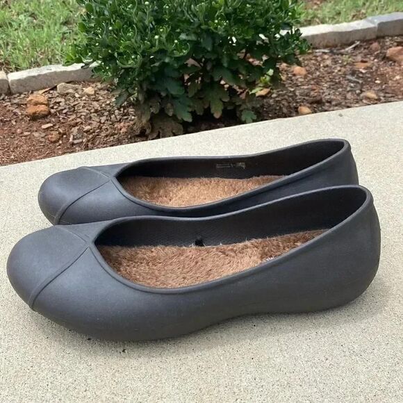 Crocs Olivia II Flats  - Picture 4 of 10